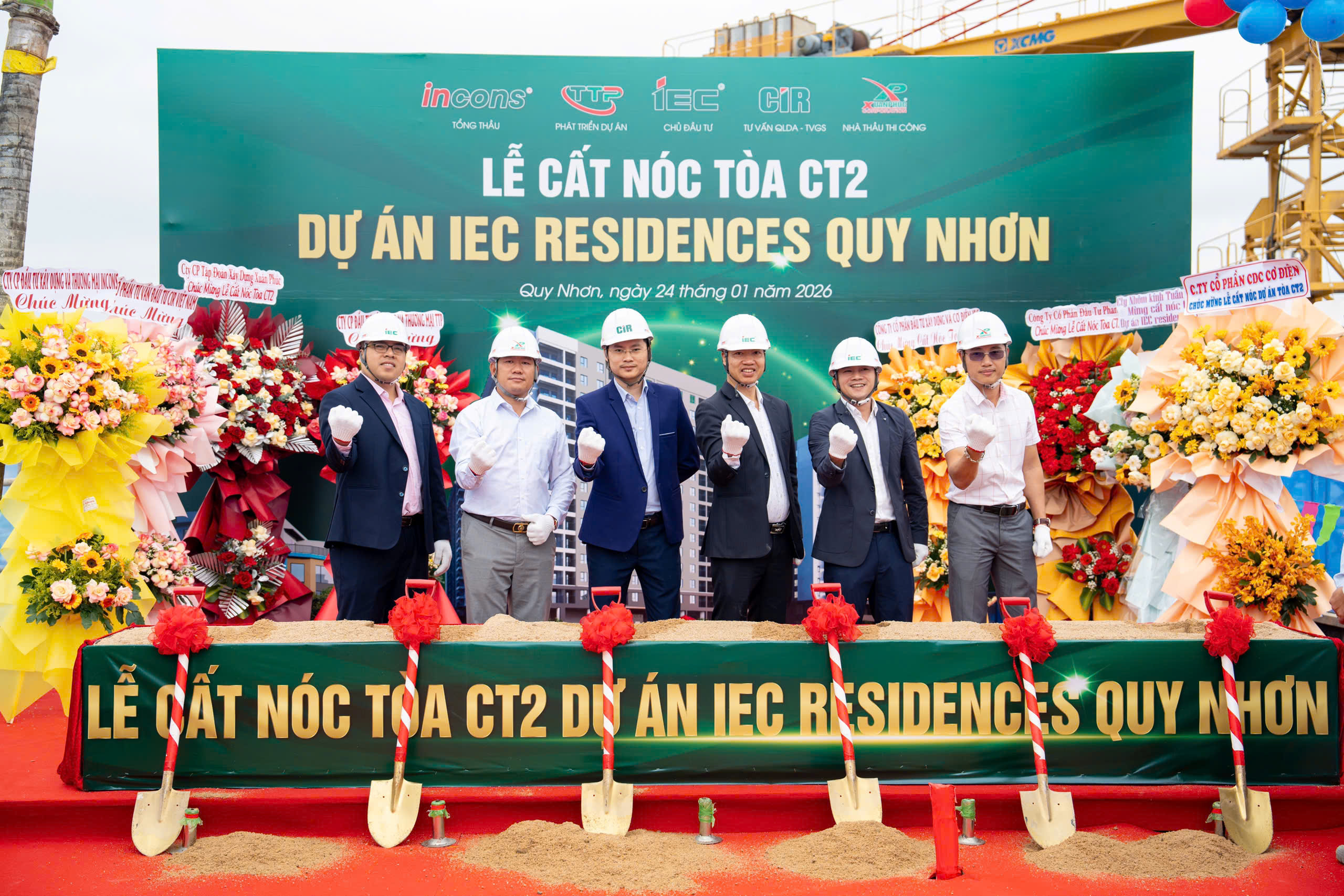 Cất nóc CT2 IEC Residences Quy Nhơn: Hiện thực hóa giấc mơ an cư cho lao động địa phương
